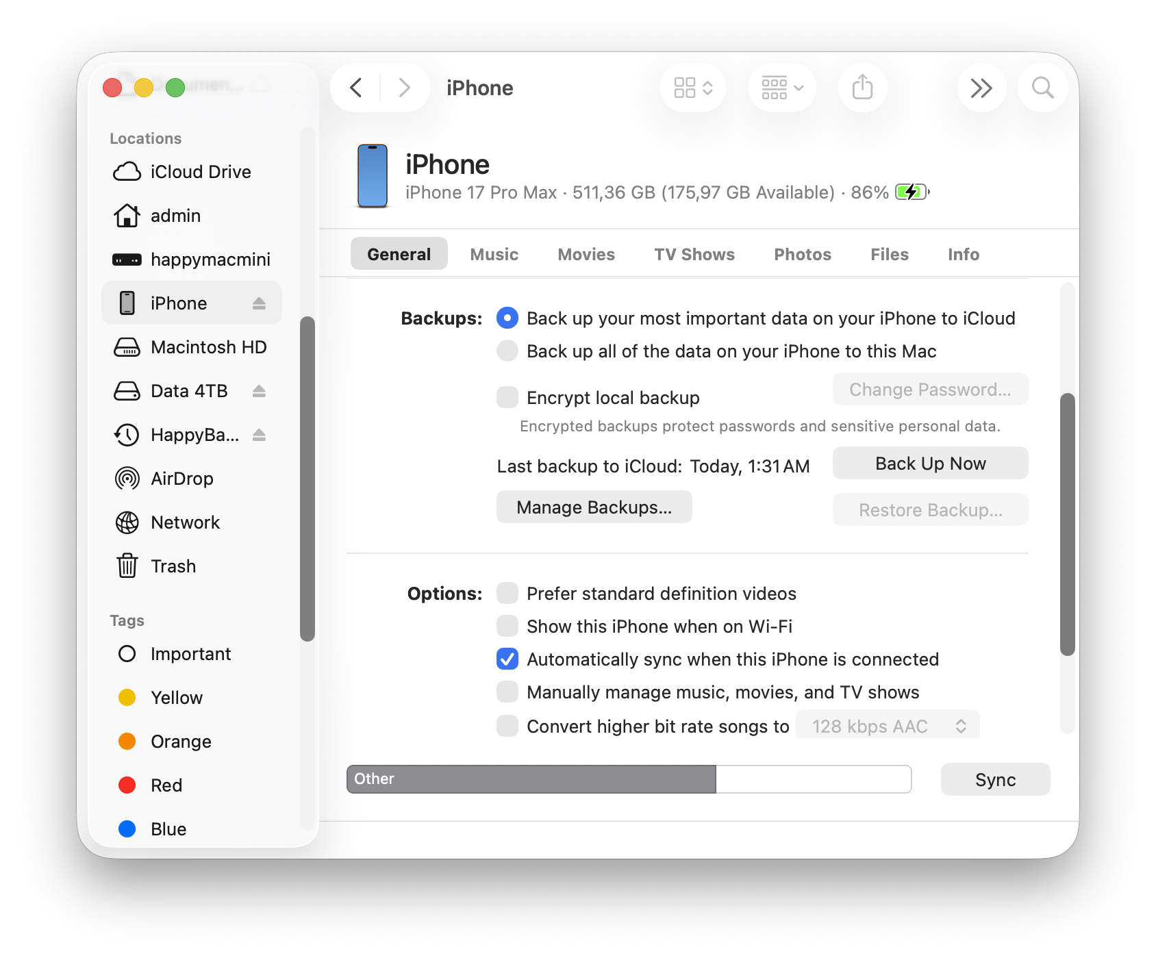 Finder → Manage Backups dialog με λίστα παλιών iOS backups και μεγέθη